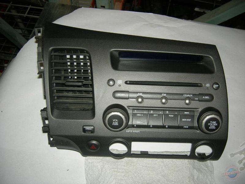 Radio civic 1158001 06 07 08 09 10 11 am-fm-cd with bezel needs code