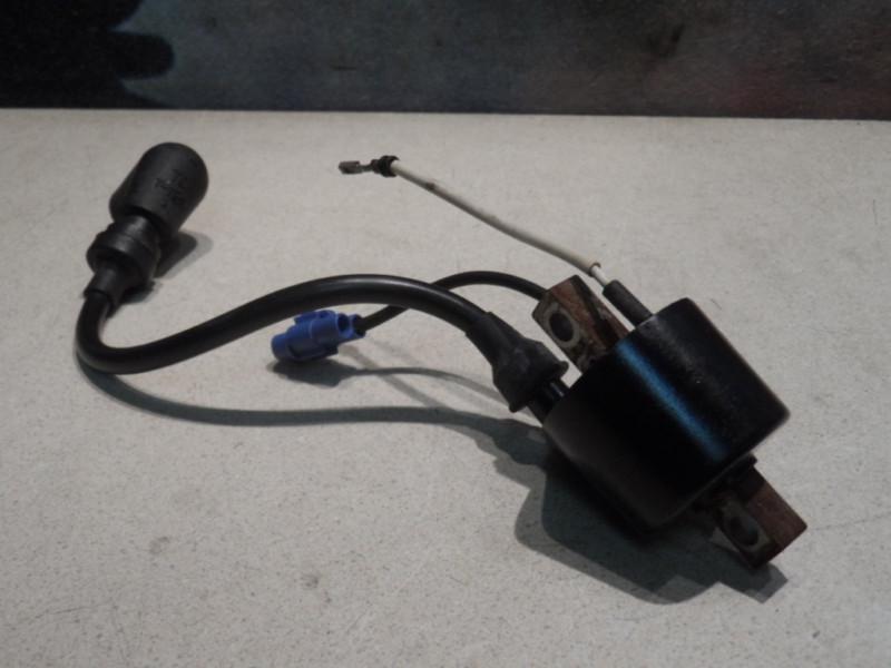 2001 suzuki rm250 ignition coil  (b) 01 rm 250