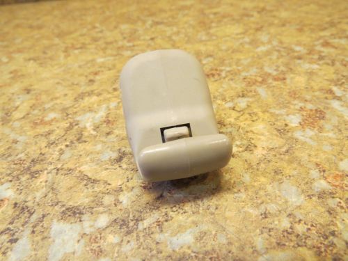 03-08 mazda 6 sunvisor sun visor clip tan