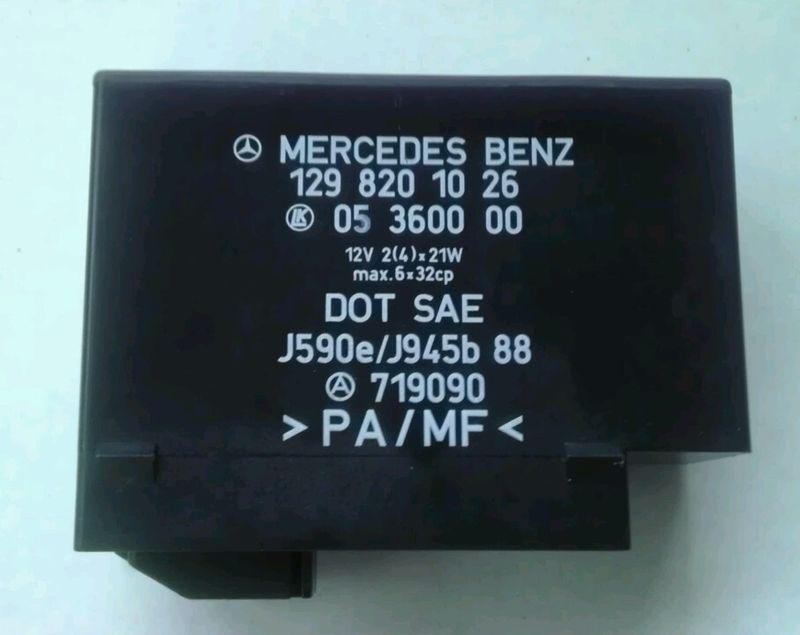 Mercedes r129 300sl 500sl lamp hazard relay unit 1298201026