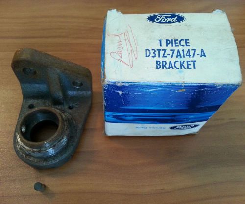 D3tz-7a147-a 1973 ford truck bracket transmission case control lever d3tz7a147a