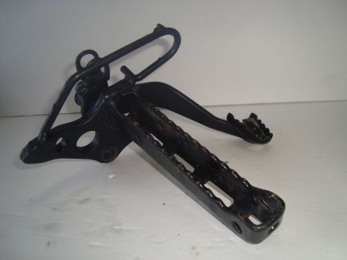 2000 yamaha  blaster 200 yfs200 right foot peg with brake pedal oem part