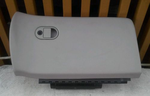 Oldsmobile intrigue glove box (gray) oem 2002