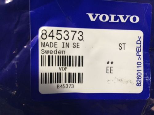 New volvo penta end plate 845373