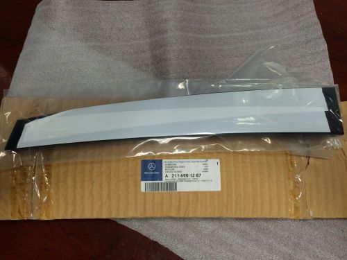 2116901287 mercedes benz e class door applique exterior trim