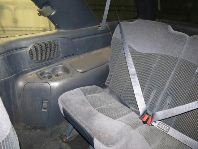 1996 gmc s15 jimmy rear seat belt & retractor only rh passenger blue