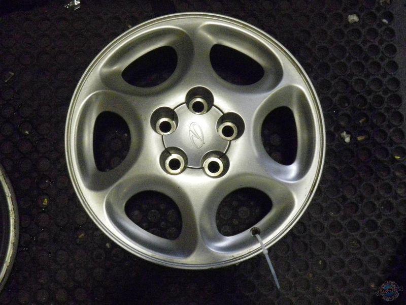 (1) wheel silhouette 1107079 01 02 03 alloy 90 percent