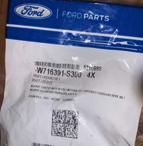 4 new pcs ford 2013/19 escape, 2015/19 lincoln mkc &#034;rivet&#034; deflector w716391s300