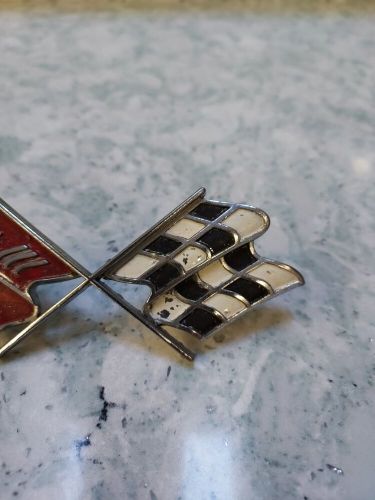 Vintage chevrolet corvette crossed flags nose emblem 1968-72