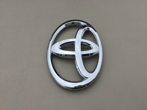 2005-2008 toyota avalon grille emblem front grill logo badge eom *