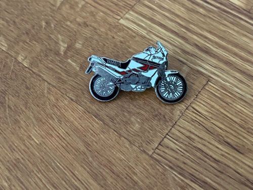 Vintage yamaha tenere motorcycle metal pin  badge