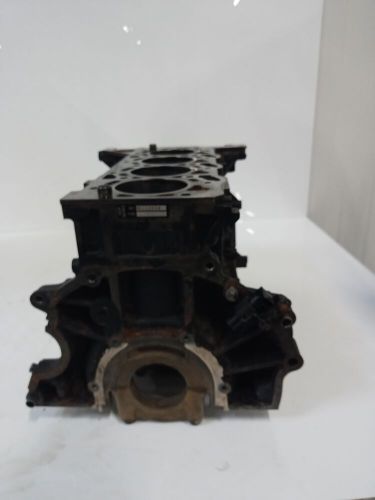 Defective engine block for peugeot citroen boxer jumper 2.2 hdi 4hh p22dte 4h03