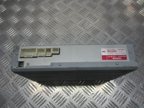 Toyota avensis t25 cd changer diesel 93kw 2007 26609314-