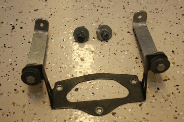 Oem 2001 yamaha raptor 660 rear taillight bracket with 6 pack drop bracket