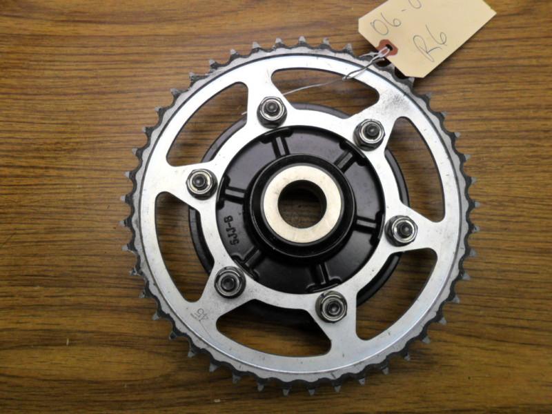 06 07 yamaha r6 yzfr6 yzf-r6 rear back sprocket & carrier hub