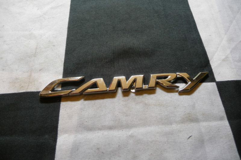 Toyota camry rear nameplate emblem oem oe