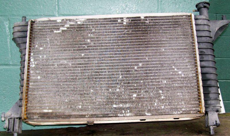  94 95 ford mustang gt auto radiator 5.0 l 302 3.8 v6 cooling radiator oem sm95