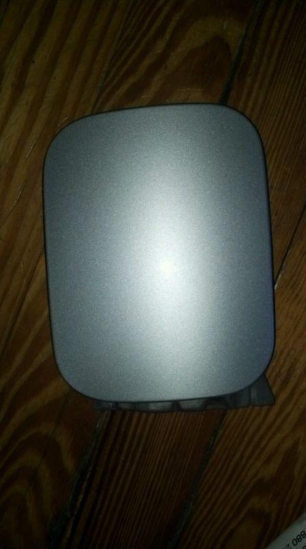 Audi a4 gas tank cover 2001 b5