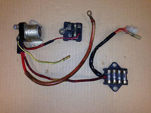 Starter solonoid fuse block blocks assembly 1981 suzuki gs550t gs 550 t