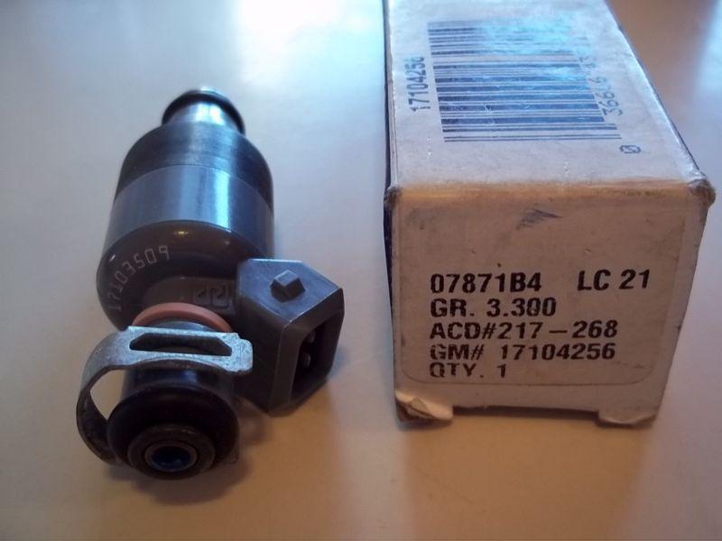 Acdelco 217-268 new multi port injector  delco #17104256