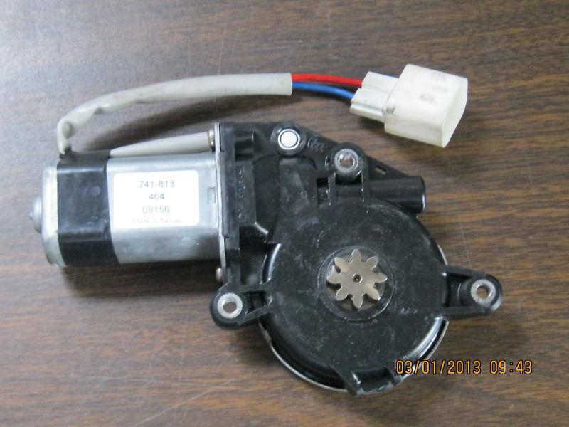 Left front window lift motor-2002-2005 explorer  