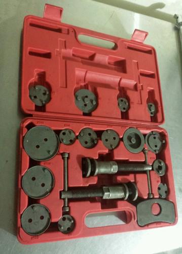 Sunex master rear disc brake caliper compressor tool set  18 pieces su-3930