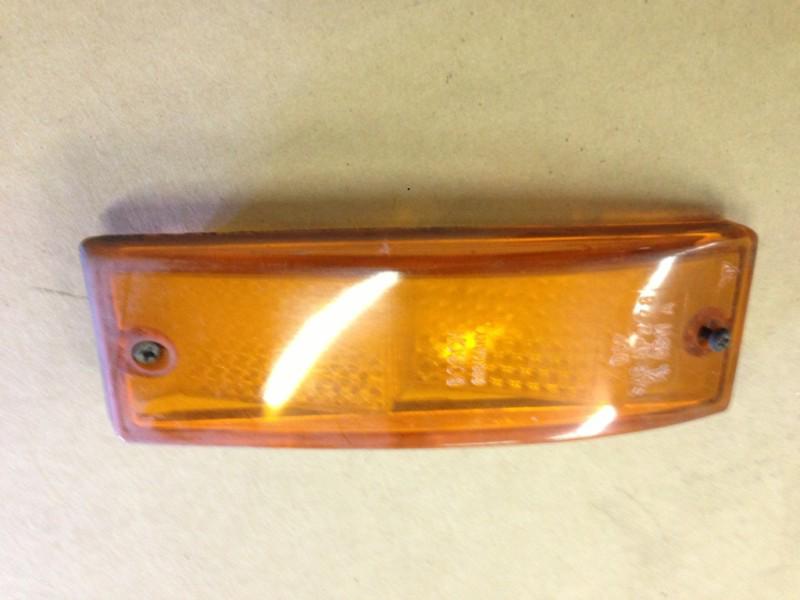 Porsche 911 sc side marker reflector sc 78-83 75-89 oem