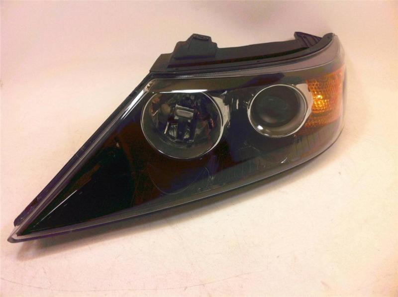 11 12 13 kia sorento used oem left driver halogen headlight complete & working