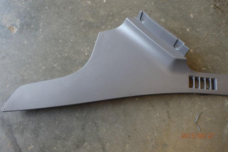 2005 subaru baja oem passenger side center console side panel