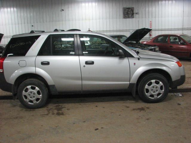 2003 saturn vue tail lamp light right