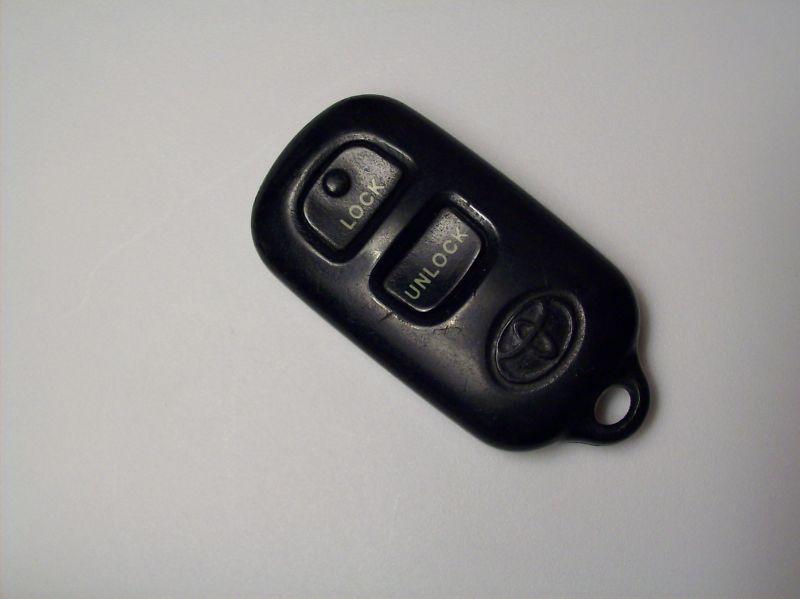 Toyota keyless entry remote oem key fob gq43vt14t