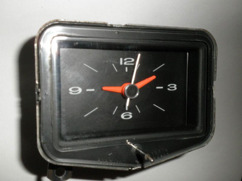 Working 1969-1970 plymouth fury clock 1971? - 30 day guarantee!!!