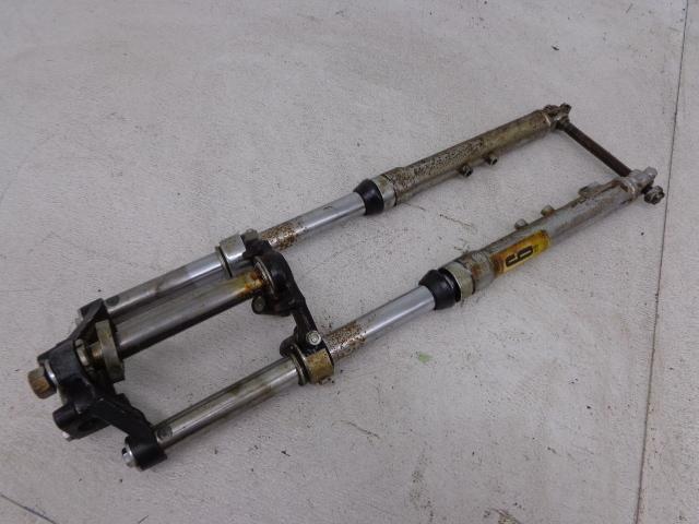 1974 yamaha rd200 rd 200 front end forks triple tree clamp