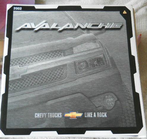 Mint 2002 chevrolet avalanche deluxe sales brochure new chevy truck like a rock