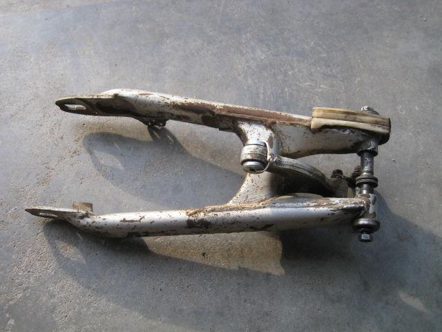 1983 yamaha yz80 - rear swingarm