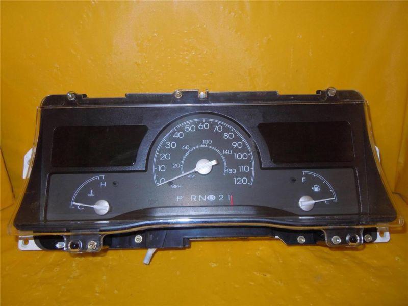 03 04 lincoln & town speedometer instrument cluster dash panel gauges 85,085