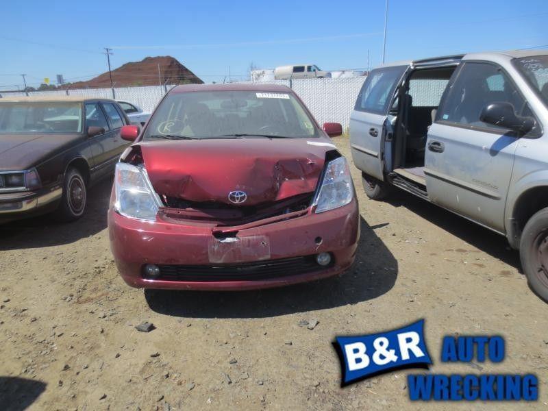 Right taillight for 04 05 prius ~ 4781873