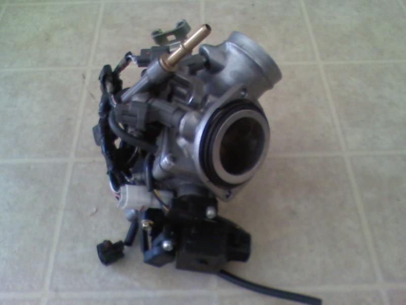 Kawasaki vn 2000 throttle bodies complete with sensors and step motor