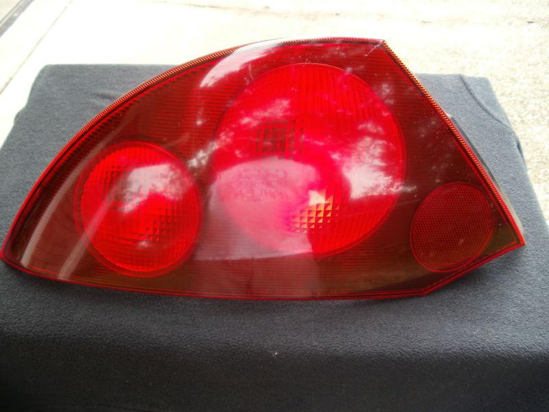 2000 to 02 mitsubishi eclipse gt used oem driver’s side rear tail light & wiring