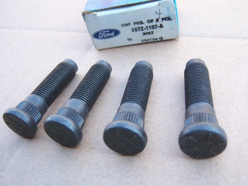 Nos 1980-1996 ford f100 f150 rear axle shaft lug studs (4) # e6tz-1107-a  