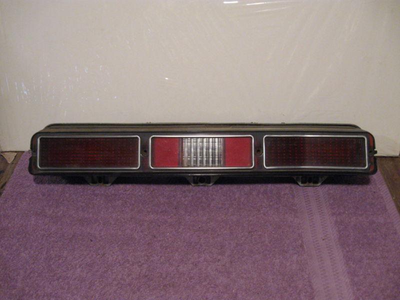 1972 chevy impala pass side taillight assy nice shape 72 caprice bel air 