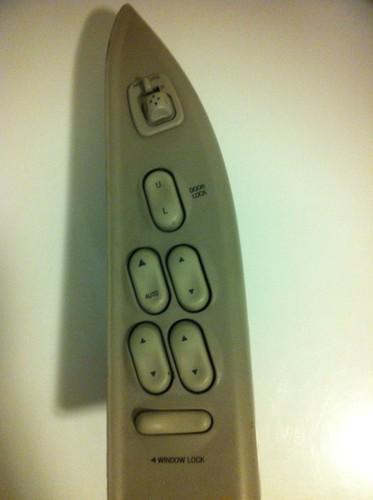 1998 99 00 01 02 crown victoria master power window switch