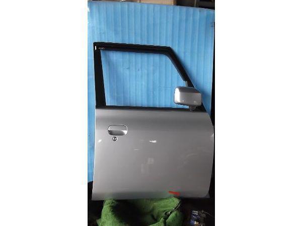 Daihatsu tanto 2007 front right door assembly [0113100]