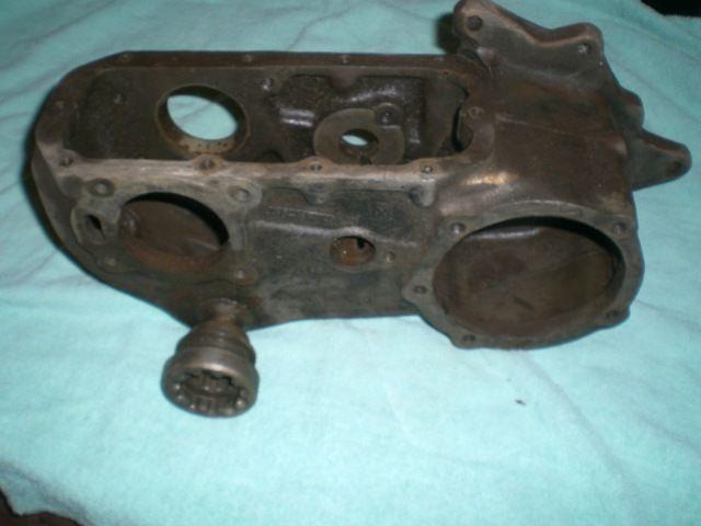 Jeep willys ? mb ? cj ? transfer case brown-lipe gear box spicer model 18 