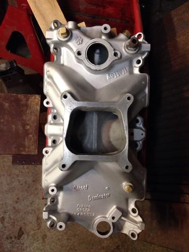 Chevy small block chevy holley "street dominator" hi rise intake - no cracks