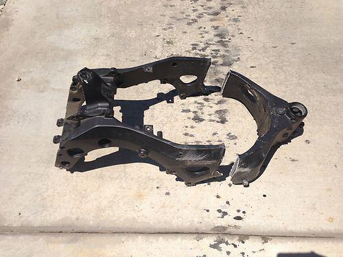 2007 suzuki gsxr 1000 frame -no title clean total loss