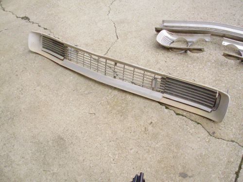 1970 grand fury or sport fury grille with hid-a-way headlights in vg to ec