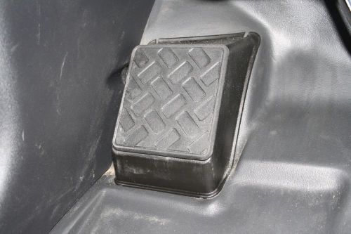 Toyota fj cruiser dead pedal, foot rest - custom cnc machined aluminum, black