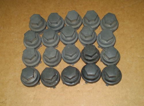 93-02 f-body lug caps black