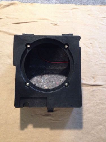 Used 2000-2006 chevy tahoe factory oem 8inch enclosure only